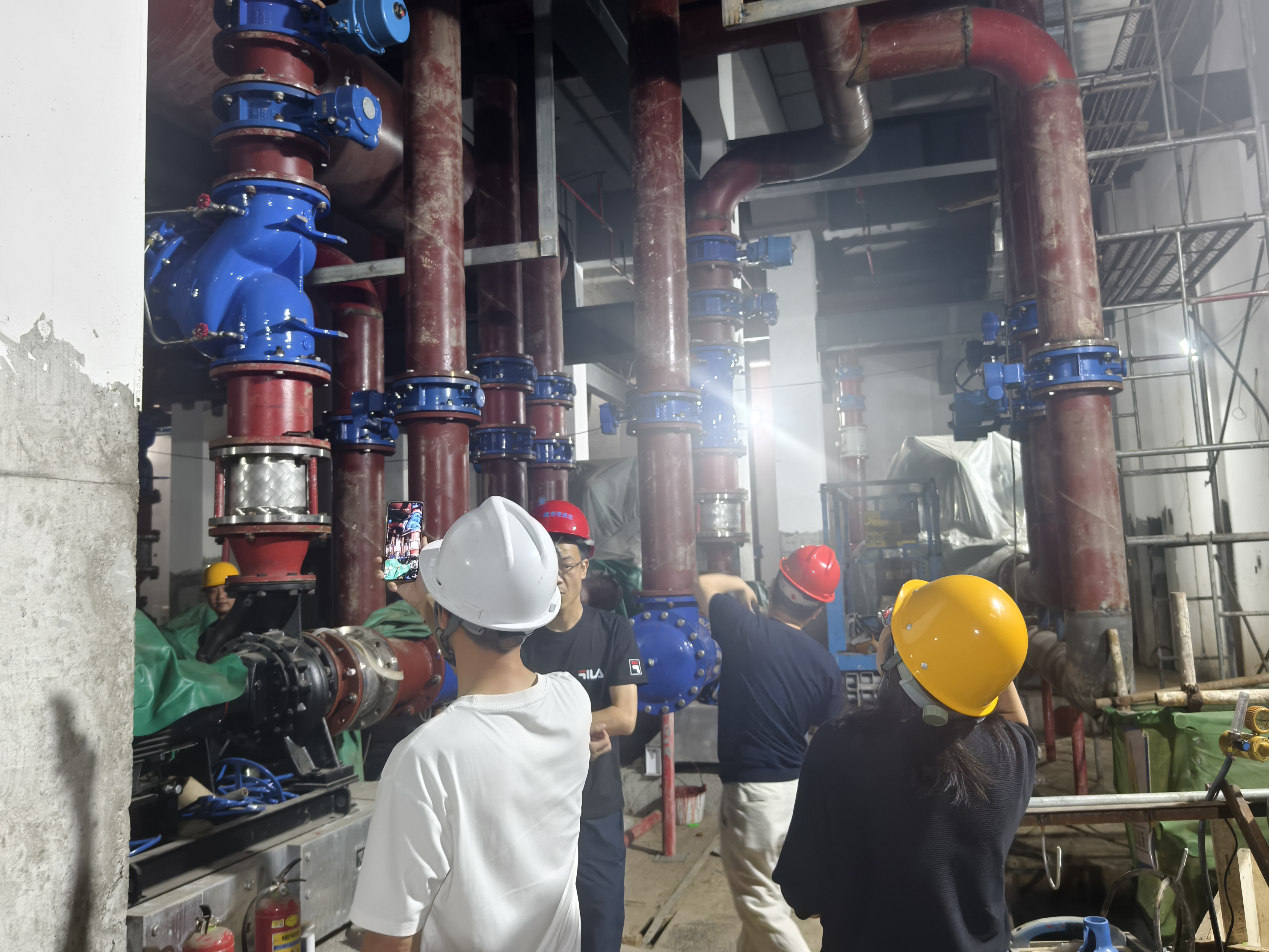艾德默閥門團(tuán)隊(duì)赴能源站機(jī)房參觀，技術(shù)交流共促成長-艾德默閥門